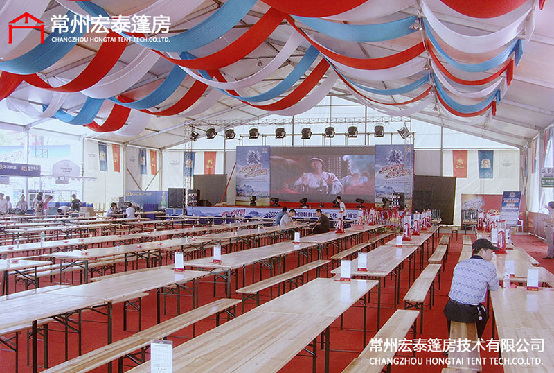 What should you pay attention to when buying a banquet tent?